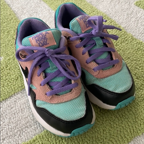 Nike Air Max 1 “Have A Nike Day” - Picture 2 of 7